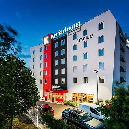 กีริอ๊าด ลียง เอสต์ สเตเดียม ยูเร็กซ์โป แมซิเยอ Hotel Meyzieu ภายนอก รูปภาพ